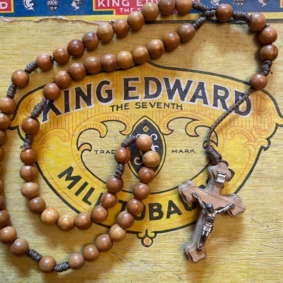 Vintage Wooden Prayer Beads Rosary - Picture 2 of 4